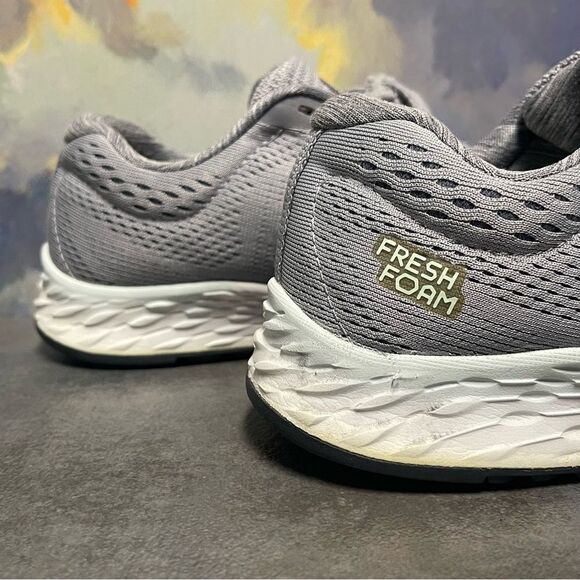 New Balance Fresh Foam Arishi Women's Steel Gray Sneakers Size 8.5B - Picture 10 of 16